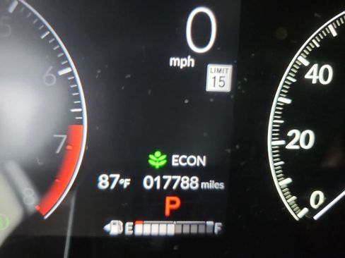 Used 2023 Honda HR-V Sport image 27