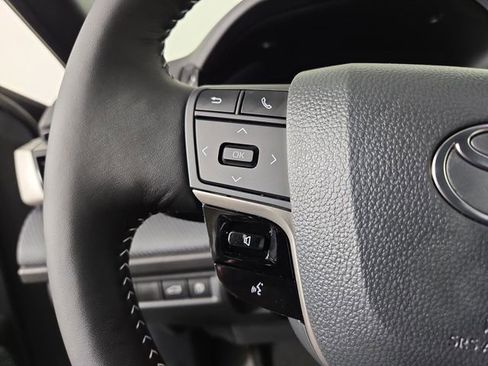 New 2026 Toyota Camry SE image 25