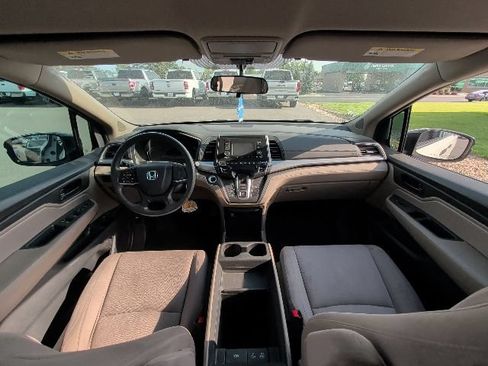Used 2019 Honda Odyssey LX image 28