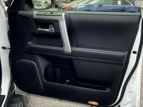 Used 2024 Toyota 4Runner SR5 image 22