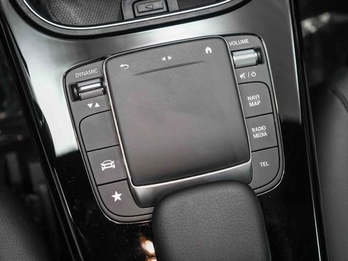 Certified 2022 Mercedes-Benz CLA 250 image 26