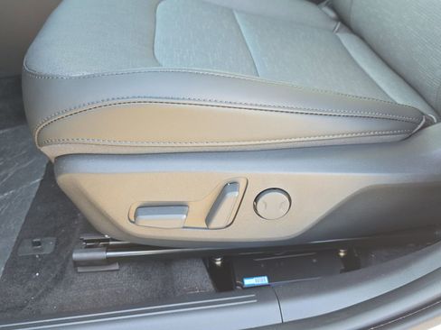 New 2026 Kia Niro Wave FWD image 21