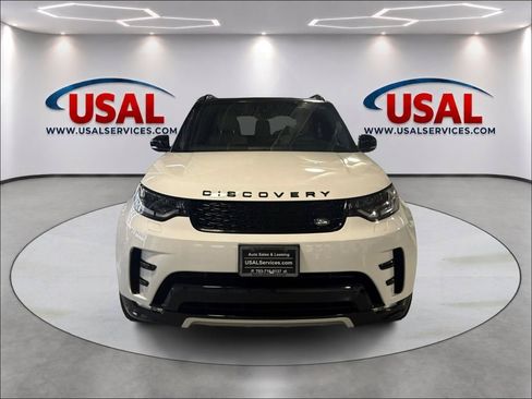 Used 2020 Land Rover Discovery Landmark AWD/4WD image 2