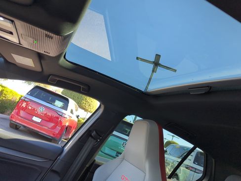 New 2025 Volkswagen GTI SE image 31