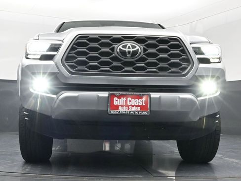 Certified 2023 Toyota Tacoma TRD Sport image 31