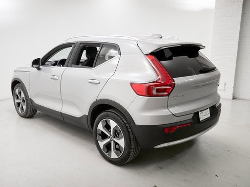 Used 2023 Volvo XC40 B5 Ultimate w/ Protection Package Premier image 7