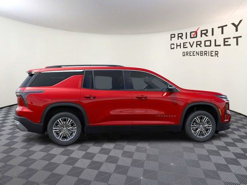 New 2026 Chevrolet Traverse LT w/ Driver Confidence Package image 5