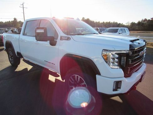 Used 2021 GMC Sierra 2500 AT4 w/ AT4 Premium Plus Package image 6