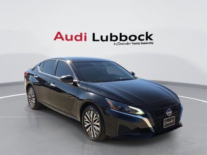 Used 2024 Nissan Altima 2.5 SV