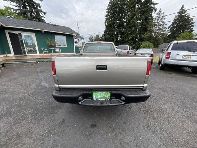 Used 2000 GMC Sonoma SL RWD image 5