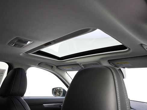 New 2025 MAZDA CX-5 AWD 2.5 S w/ Premium Plus Pkg image 17