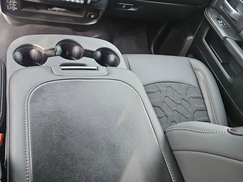 Used 2026 RAM 2500 Rebel image 25