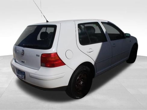 Used 2004 Volkswagen Golf GL image 5