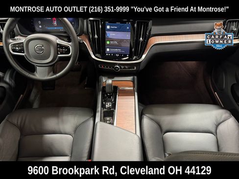 Used 2025 Volvo V60 B5 Cross Country Plus image 38