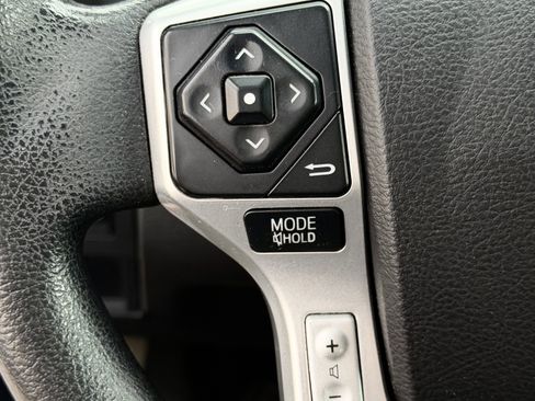 Used 2015 Toyota Tundra SR5 w/ SR5 Upgrade Package RWD image 23