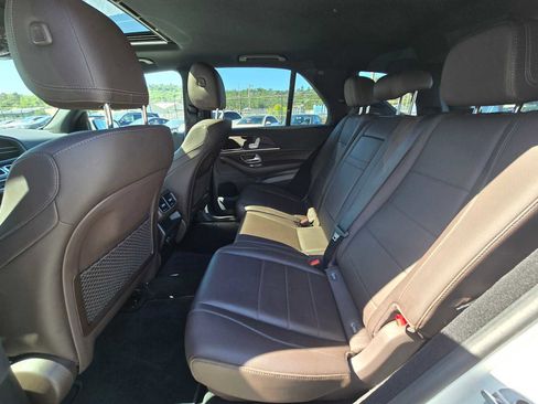 Used 2021 Mercedes-Benz GLE 350 4MATIC w/ 3rd Row Seat Package image 17