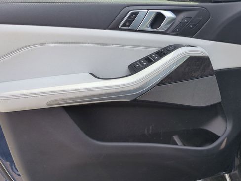 Used 2023 BMW X5 sDrive40i image 14