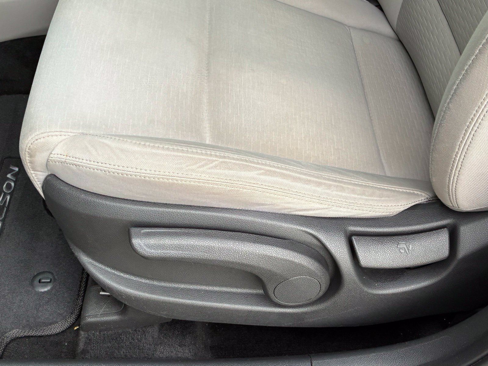 Used 2019 Hyundai Tucson SE FWD image 14