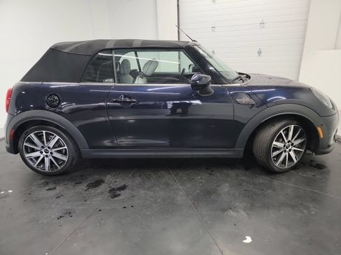 Used 2024 MINI Cooper S FWD image 11