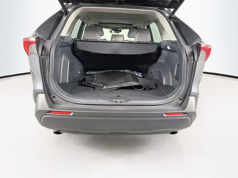 Used 2023 Toyota RAV4 XLE Premium AWD/4WD image 27
