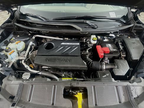 Used 2023 Nissan Rogue SL w/ SL Premium Package image 34