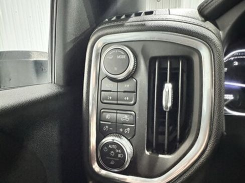 Used 2020 GMC Sierra 2500 SLT AWD/4WD image 19