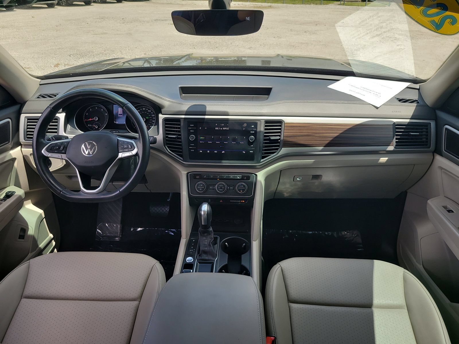 Used 2021 Volkswagen Atlas SE w/ Towing Package FWD image 13