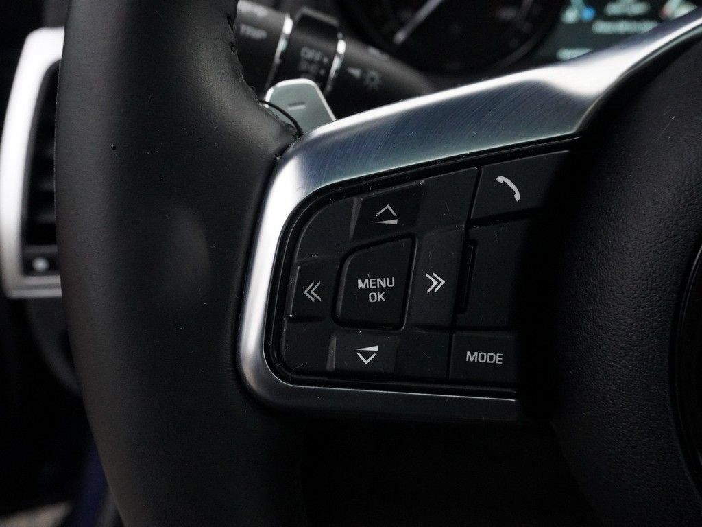 Used 2019 Jaguar F-TYPE R-Dynamic AWD/4WD image 43