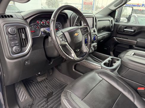 Used 2020 Chevrolet Silverado 2500 LTZ w/ LTZ Plus Package image 7