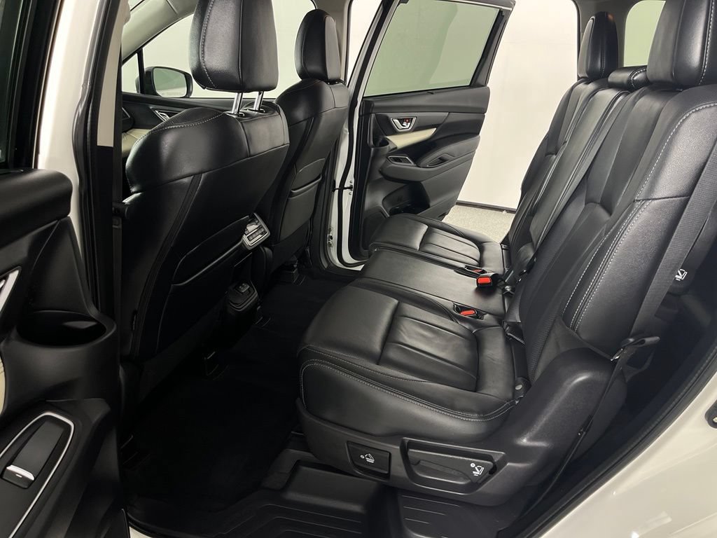 Used 2022 Subaru Ascent Limited AWD/4WD image 17