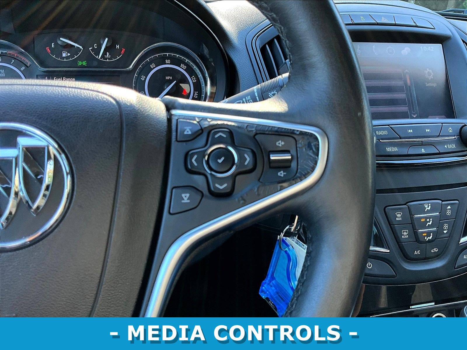 Used 2017 Buick Regal Sport Touring FWD image 12
