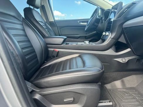 Used 2022 Ford Edge SEL AWD/4WD image 13