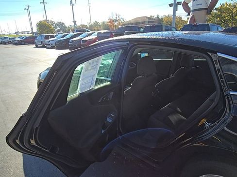 Used 2023 Chevrolet Malibu LT image 15