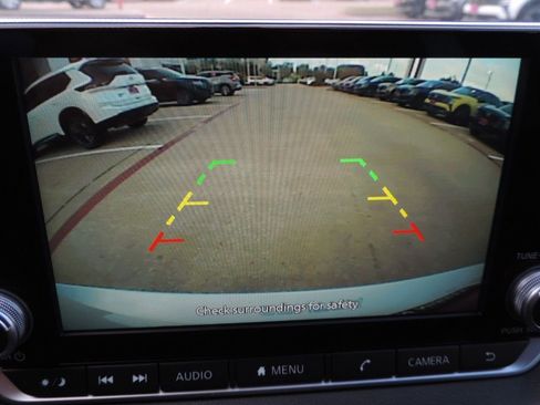 Used 2025 Nissan Sentra SR w/ Midnight Edition image 29