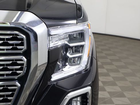 Used 2021 GMC Sierra 1500 Denali w/ Denali Ultimate Package AWD/4WD image 20