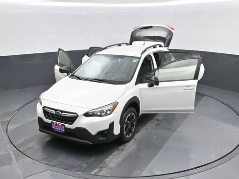 Used 2021 Subaru Crosstrek 2.0i image 37