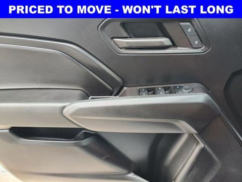 Used 2024 Chevrolet Colorado Trail Boss AWD/4WD image 25