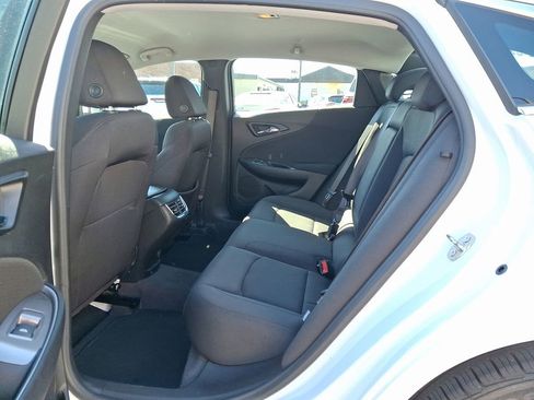 Used 2023 Chevrolet Malibu LT image 11