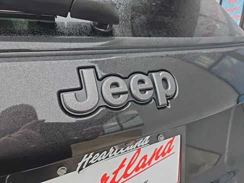 New 2026 Jeep Compass Latitude image 20