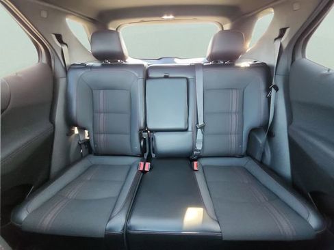 Certified 2023 Chevrolet Equinox RS image 18