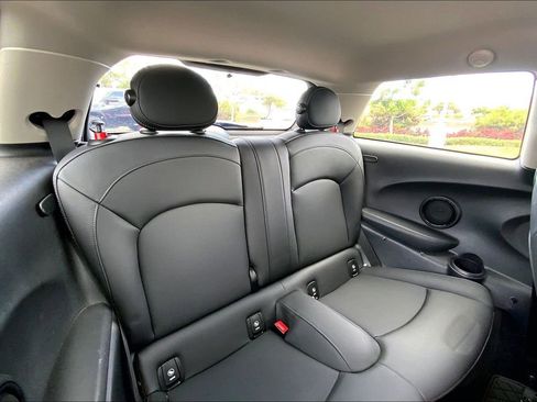 Certified 2024 MINI Cooper SE FWD image 25