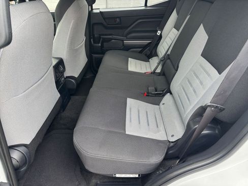 Used 2025 Toyota 4Runner TRD Off-Road image 22