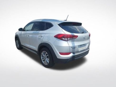 Used 2017 Hyundai Tucson SE w/ SE Popular Package 02 AWD/4WD image 6