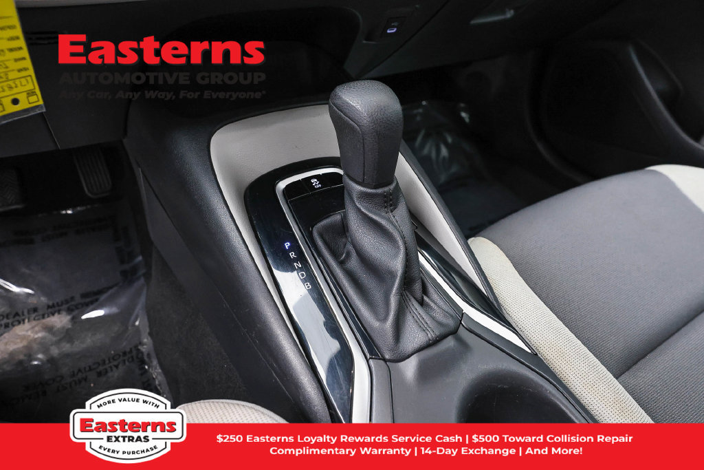 Used 2024 Toyota Corolla LE FWD image 13