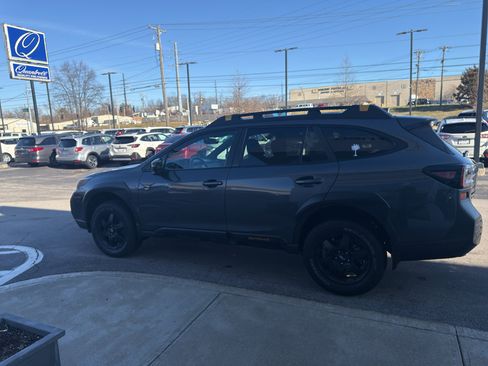Used 2023 Subaru Outback Wilderness image 6