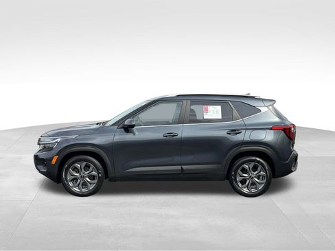 Used 2024 Kia Seltos S AWD/4WD image 8