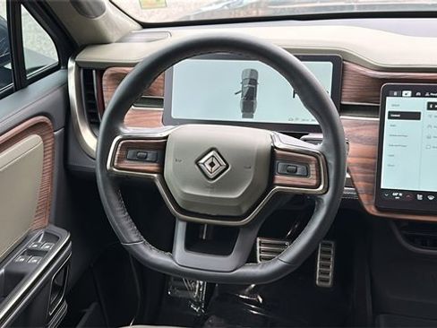 Used 2023 Rivian R1T Adventure image 24