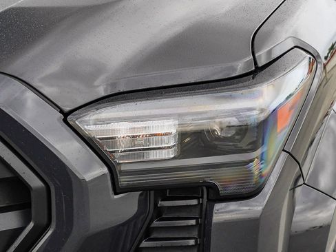 New 2026 Toyota Tacoma SR5 image 9