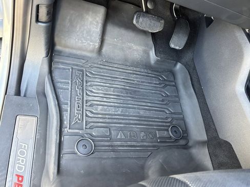 Used 2024 Ford F150 Raptor image 30