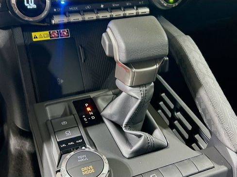 New 2026 Toyota 4Runner 4WD image 14